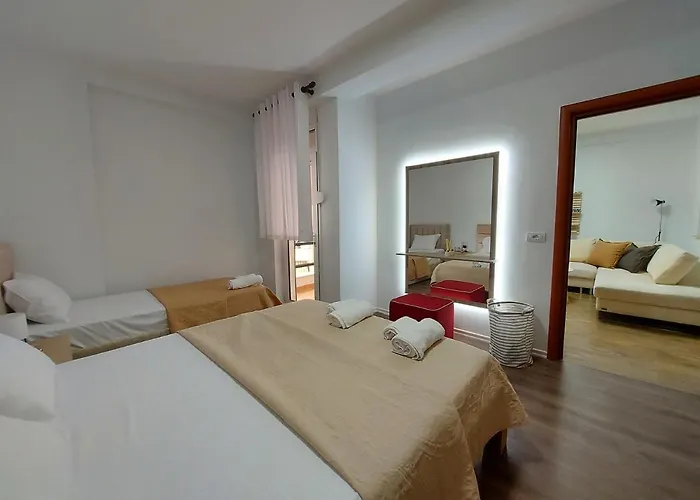 @likehome * 地拉那